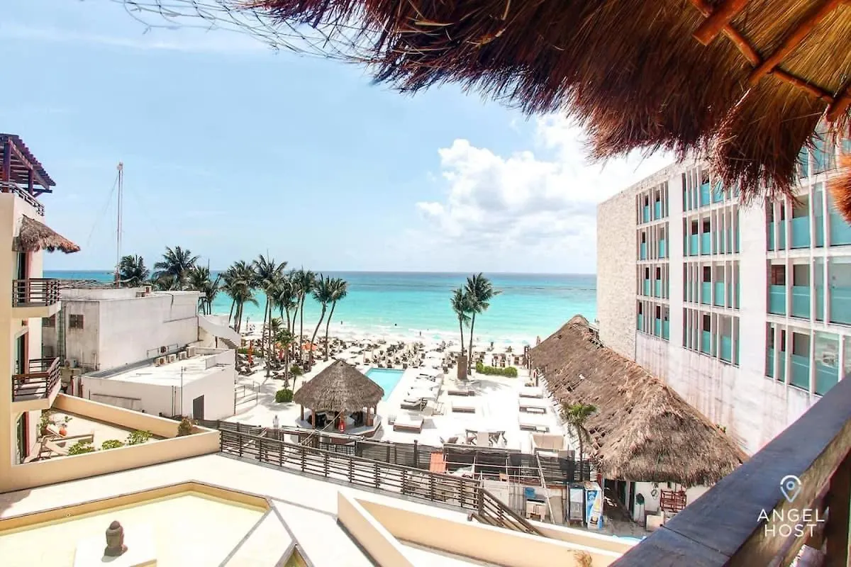 Beachfront Penthouse Oceanview Rooftop And Pool Playa del Carmen Holiday home