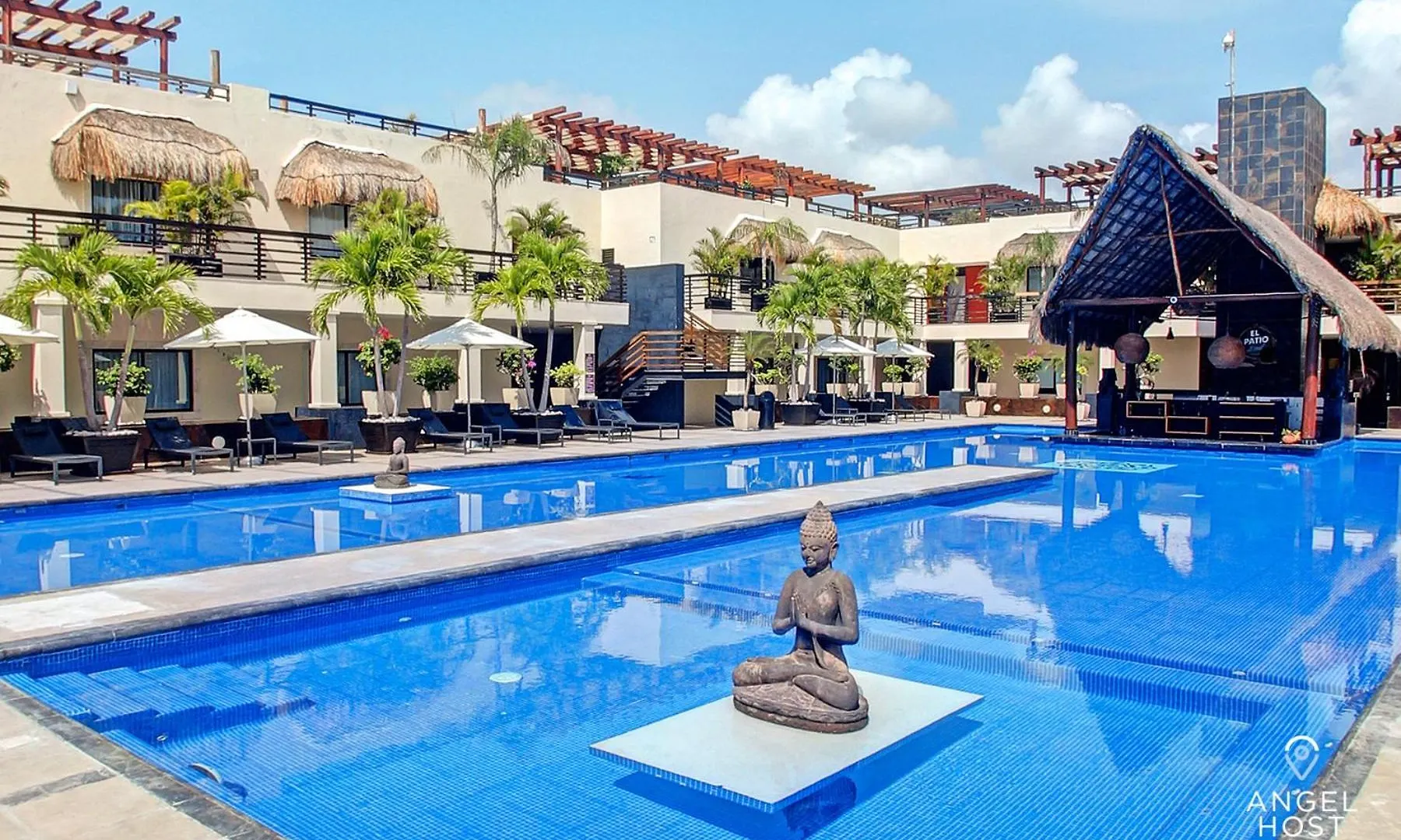 Beachfront Penthouse Oceanview Rooftop And Pool Playa del Carmen Mexico
