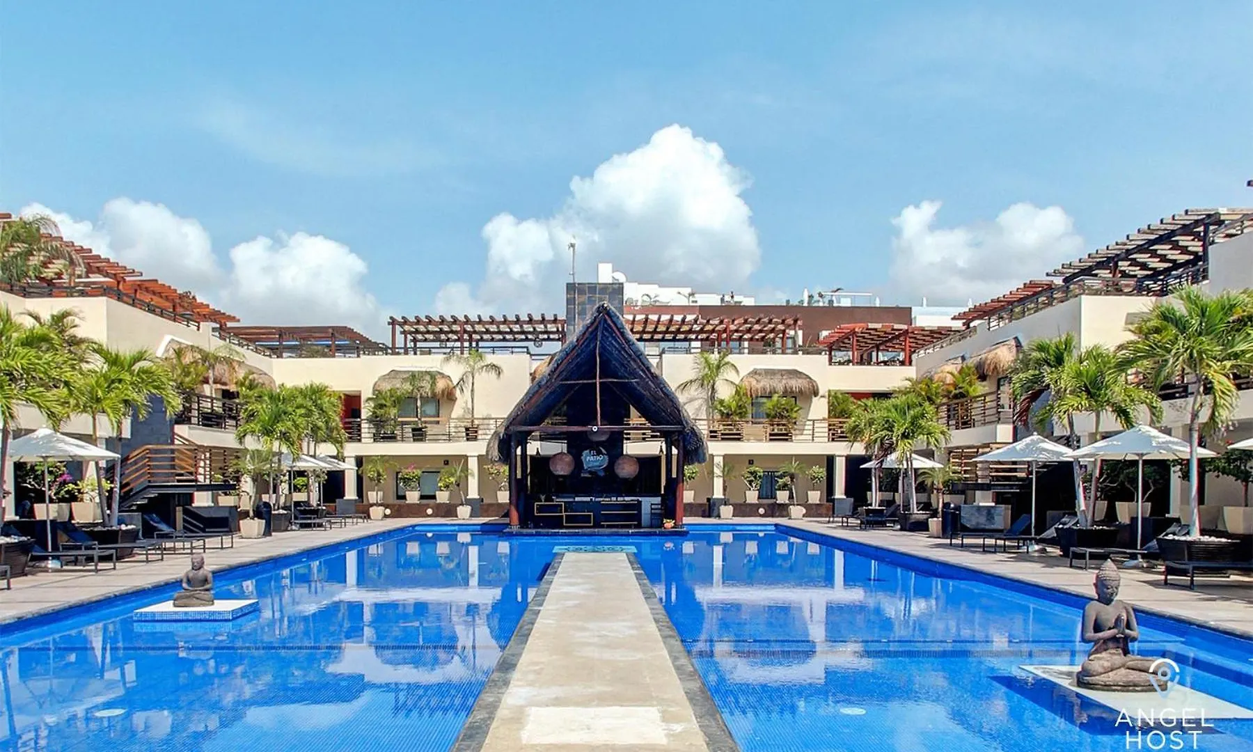 Beachfront Penthouse Oceanview Rooftop And Pool Playa del Carmen Holiday home